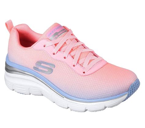 pink foam shoes for women